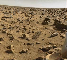 Viking's
view of Mars' surface