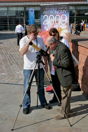 Labour Party sees stars