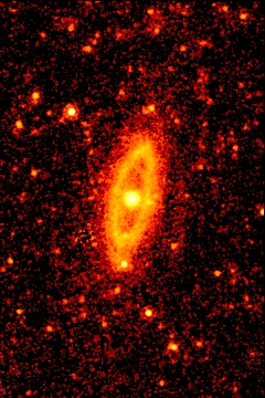 The mid-infrared (24 micron) image of NGC 4698 as seen with the Spitzer Space Telescope